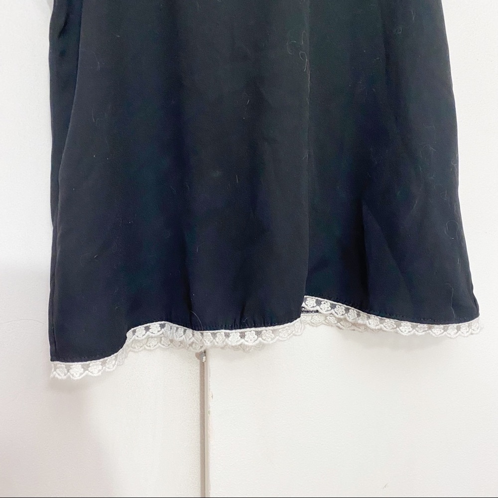 MAUVE lacy collar lace hem trapeze style sleeveless polyester top XS - Picture 3 of 6